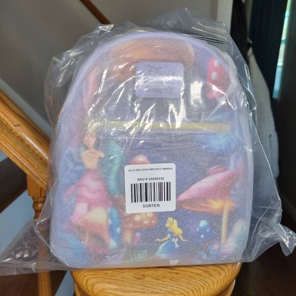 NWT Loungefly Alice In Wonderland Caterpillar Mushroom Mini Backpack - Picture 3 of 7